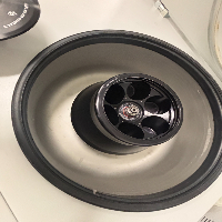 Eppendorf 5910R Refrigerated Centrifuge image 0